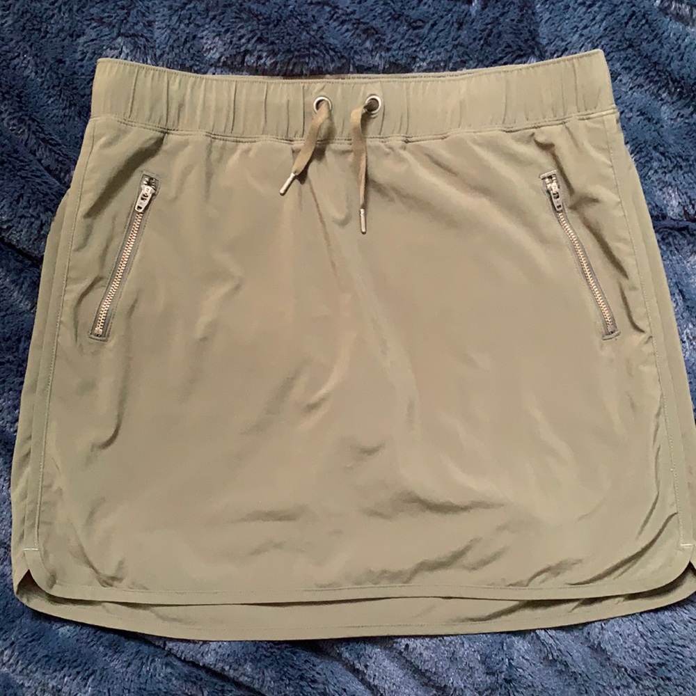 Athleta skort